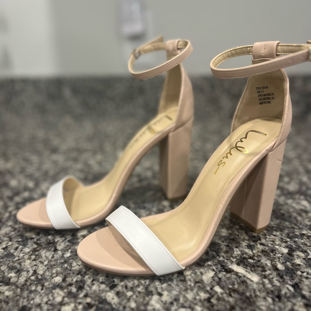 Lulus Nude/White two tone block heel